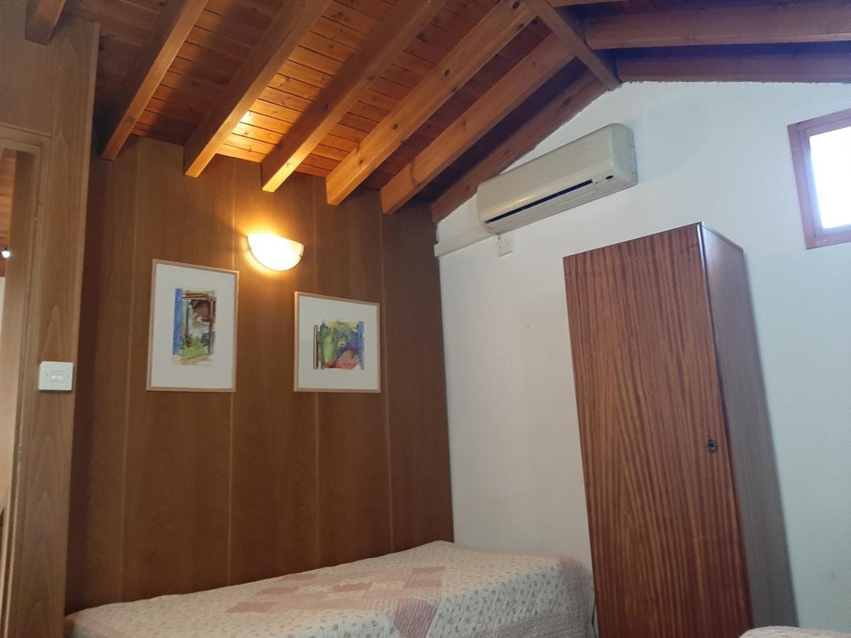 אפסיו Blue Cottage מראה חיצוני תמונה